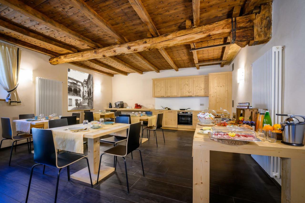 B&B Antica Residenza Centro Storico 티라노 외부 사진