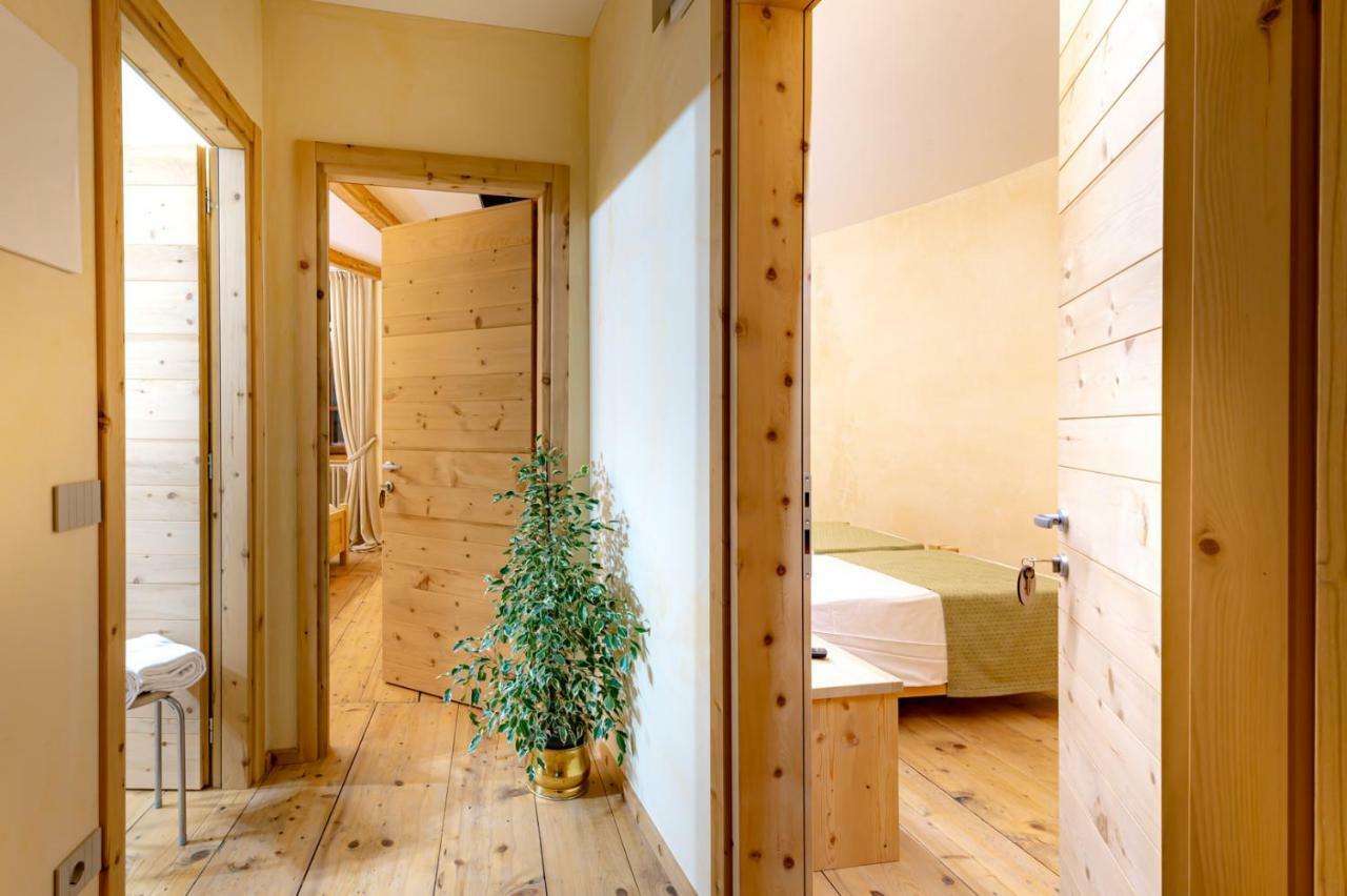 B&B Antica Residenza Centro Storico 티라노 외부 사진